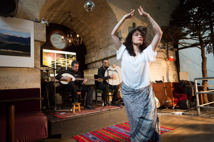 Mukaddas Mijit, Elie Maalouf & Yousef Zayed - Viaduc Café à Paris - 2016