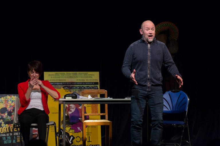 Un grand cri d'amour de Josiane Balasko par la troupe Les Mordus