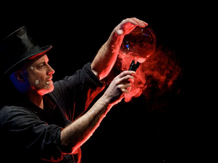 Dans la bulle de Slash