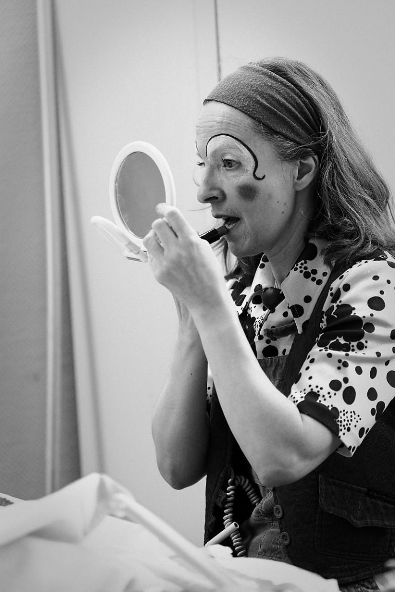 Cabaret - Collectif Qui Ont Nez - Papillote du jour